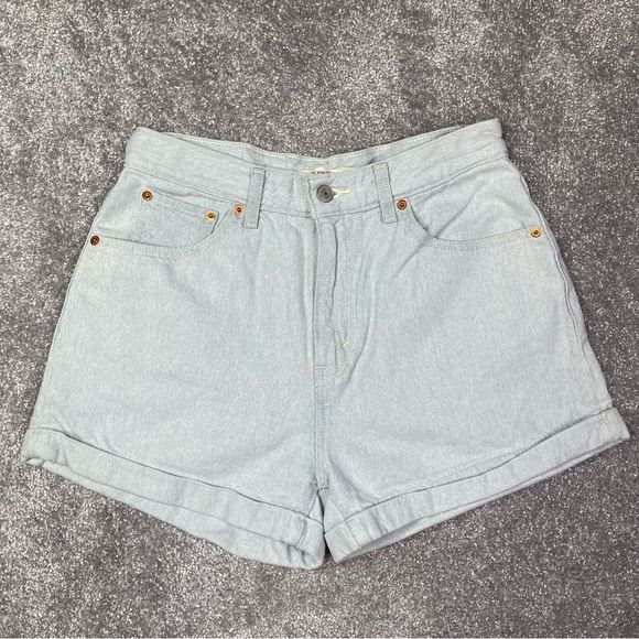 Levi's Pants - Levi’s A-Line Mom Shorts Cuffed Light Wash High Rise Denim Size 29